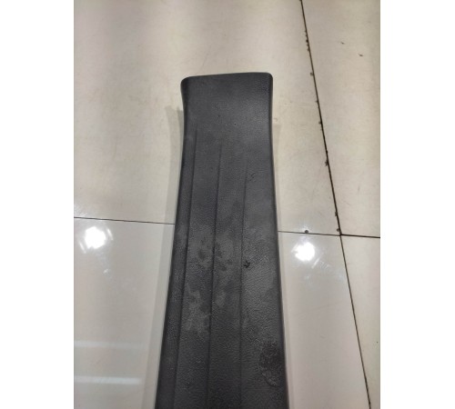 Накладка порога (передняя, правая)