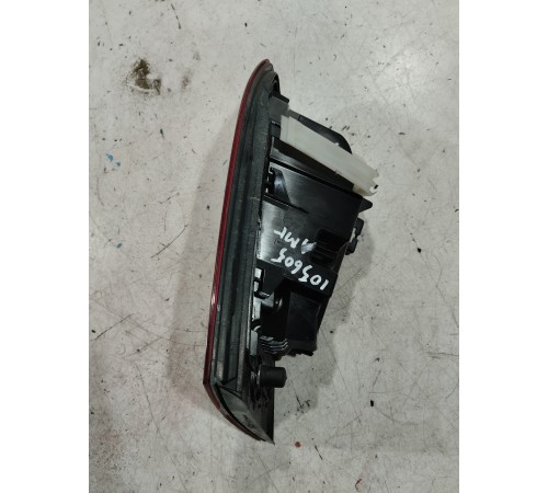 Фонарь крышки багажника (задний, левый)