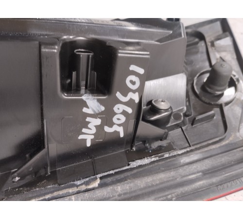 Фонарь крышки багажника (задний, левый)