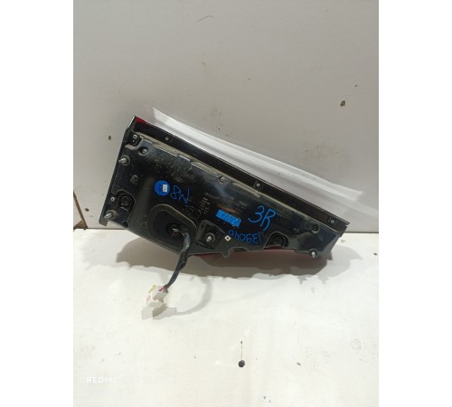 Фонарь задний внутренний правый