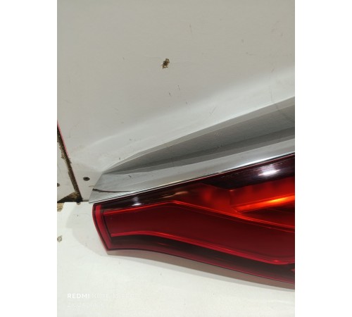 Фонарь задний внутренний правый