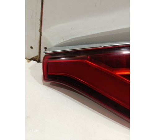 Фонарь задний внутренний правый