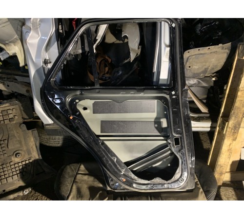 Дверь задняя левая