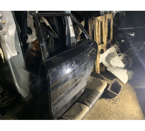 Дверь задняя левая