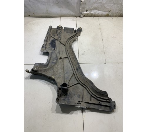 Защита топливного бака правая