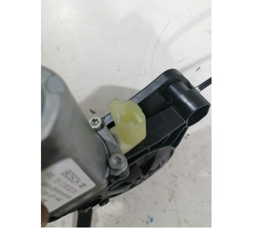 Стеклоподъемник двери передний правый