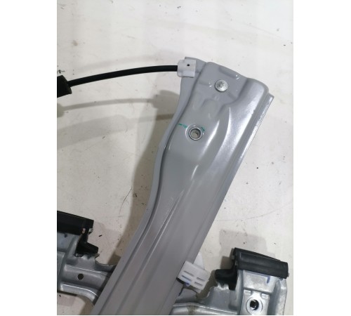 Стеклоподъемник двери передний правый