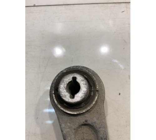 Рычаг подвески (задний, левый, верхний)