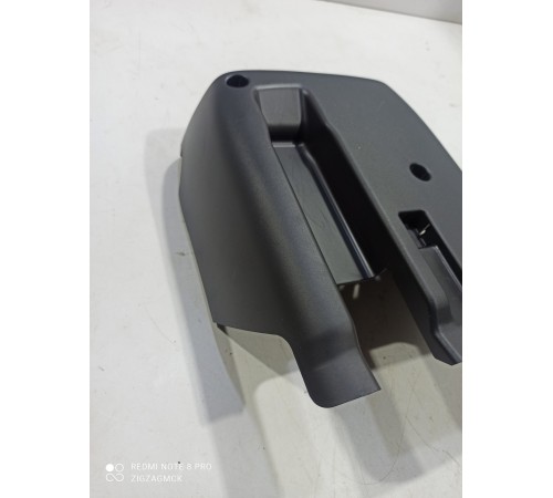 Накладка рулевой колонки нижняя