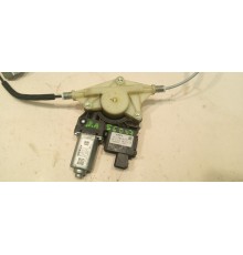 Моторчик стеклоподъемника передний левый