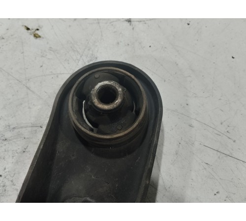 Рычаг подвески передний левый нижний