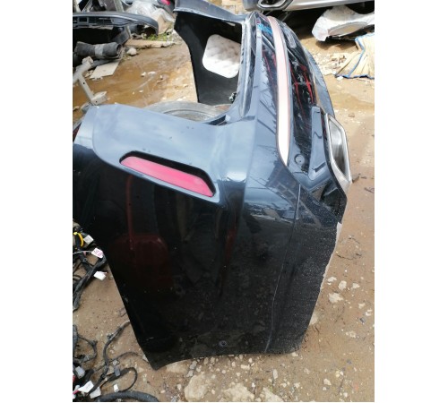 Задний бампер