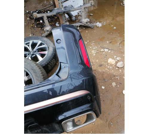 Задний бампер