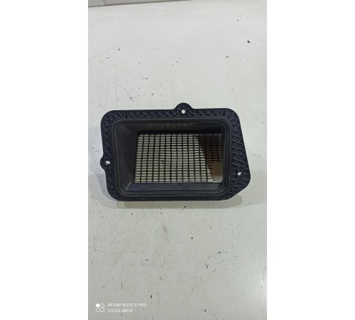 Воздухозаборник передний