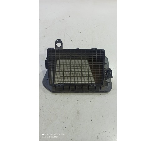 Воздухозаборник передний