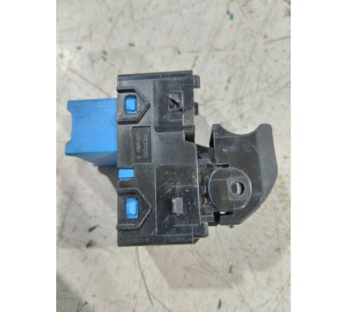 Кнопка стеклоподъемника передняя правая