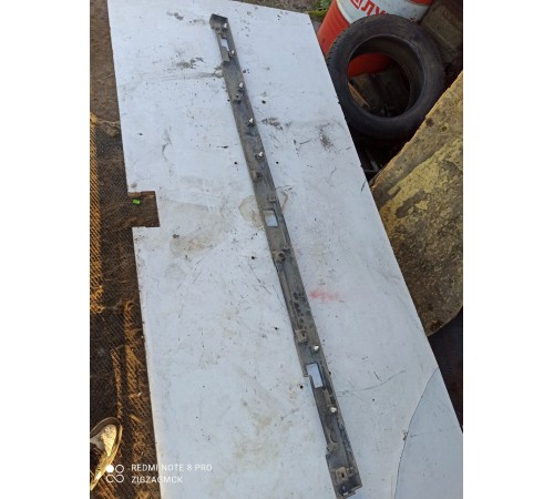 Накладка порога правая