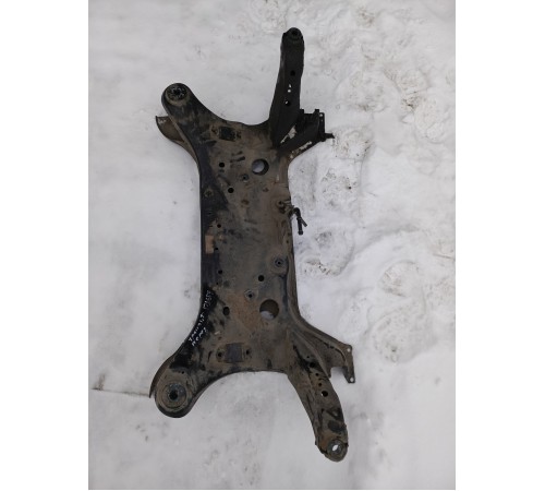 Балка подвески (подрамник) передняя