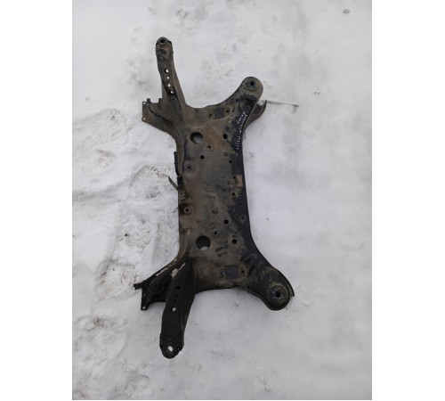 Балка подвески (подрамник) передняя