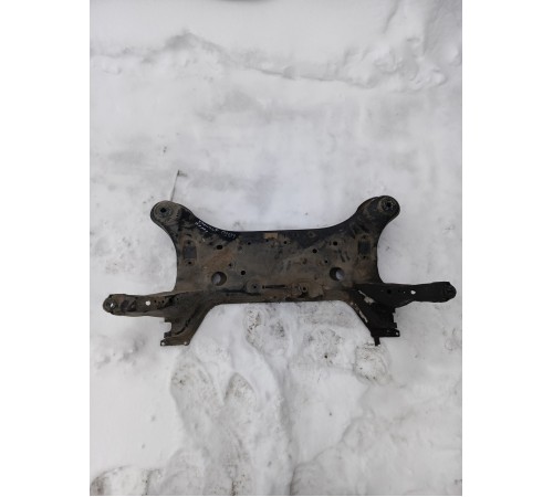 Балка подвески (подрамник) передняя