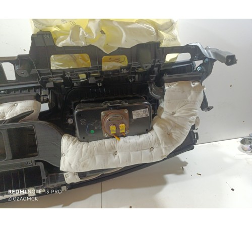 Панель,торпедо