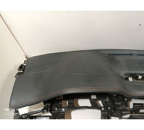 Панель,торпедо