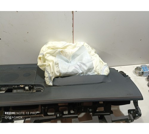 Панель,торпедо