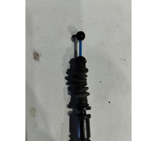 Замок двери (задний правый)