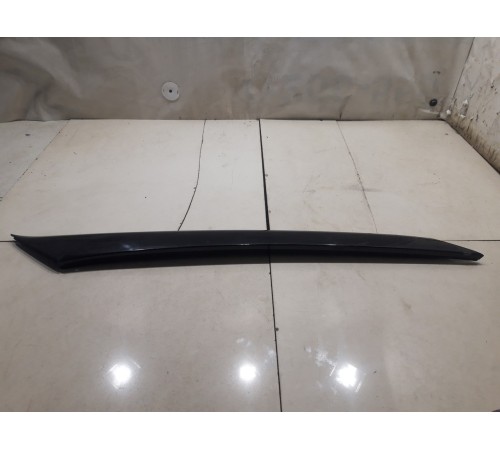 Молдинг лобового стекла(левый)