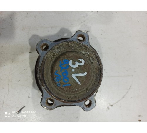 Ступица (задняя, левая)