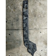 Кронштейн переднего бампера левый