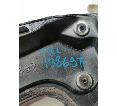 Спойлер двери крышки багажника