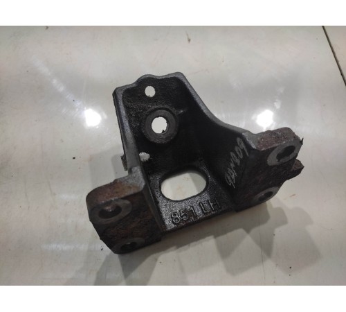 Кронштейн подвески(левый)