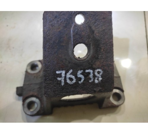 Кронштейн подвески(левый)