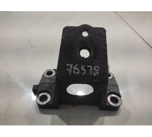 Кронштейн подвески(левый)