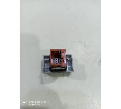 Кнопка включения аварийной остановки