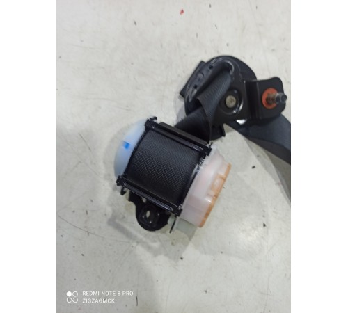 Ремень безопасности (задний правый)