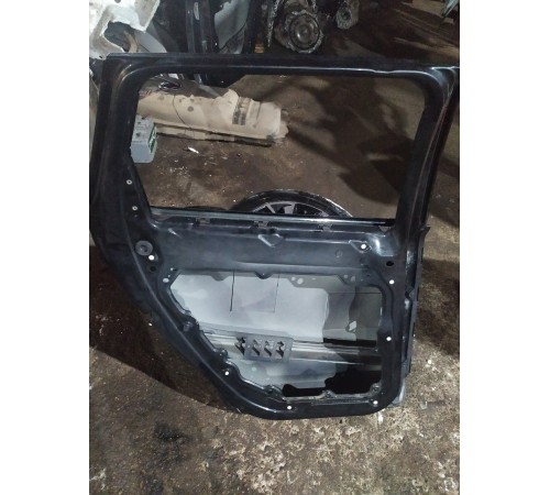 Дверь (задняя, левая)