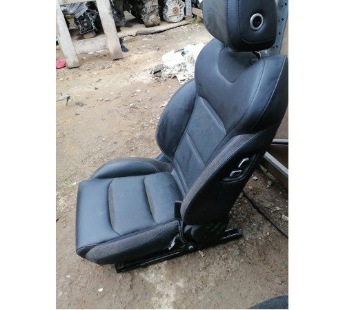 Сиденье переднее правое