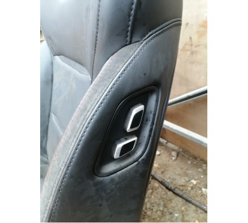 Сиденье переднее правое