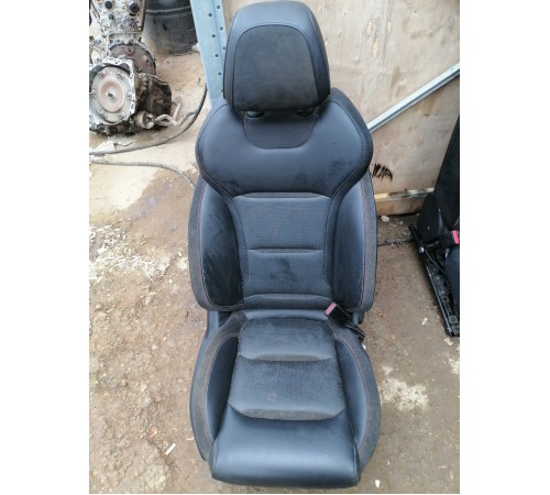 Сиденье переднее правое