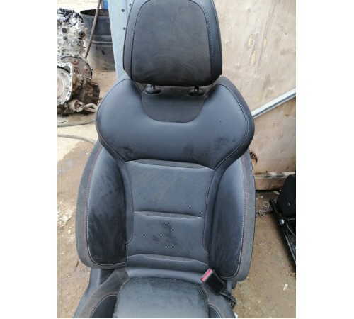 Сиденье переднее правое