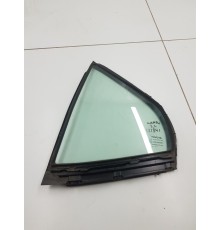 Форточка двери задняя левая