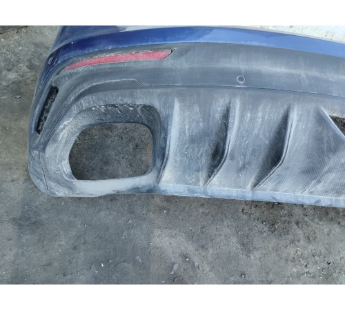 Бампер задний в сборе