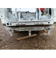 Задняя панель кузова