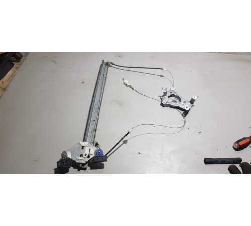 Стеклоподъемник Задний Левый