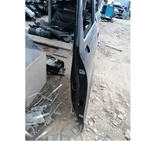 Дверь передняя левая