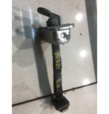 Ограничитель двери (задний, левый)