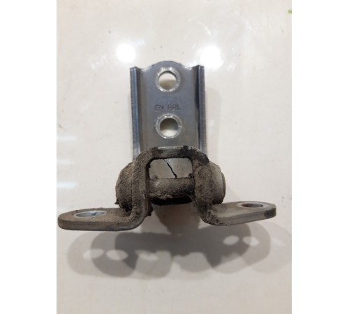 Петля двери (задняя, правая, нижняя)