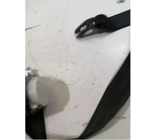 Ремень безопасности задний левый